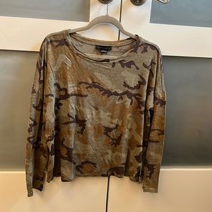 Sanctuary Linen Long Dolman Sleeve Cropped Top. Size Medium